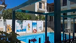 Perla Aparthotel